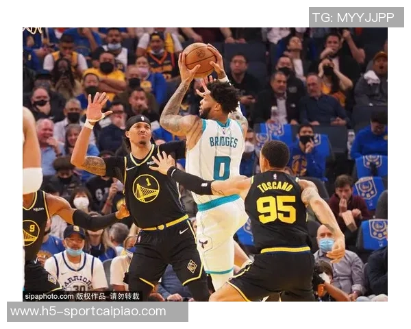 三球点评球队进攻流畅小桥展现稳定表现与强烈侵略性 三球点评球队进攻流畅小桥展现稳定表现与强烈侵略性