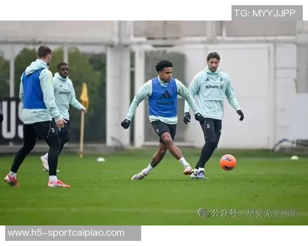 米体报道麦肯尼在斯帕莱蒂麾下表现出色尤文将讨论续约事宜 米体报道麦肯尼在斯帕莱蒂麾下表现出色尤文将讨论续约事宜